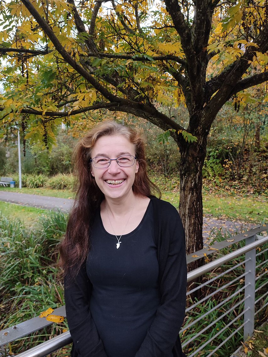 Zu sehen ist Michaela Läpple, Bildungsreferentin des JRK.